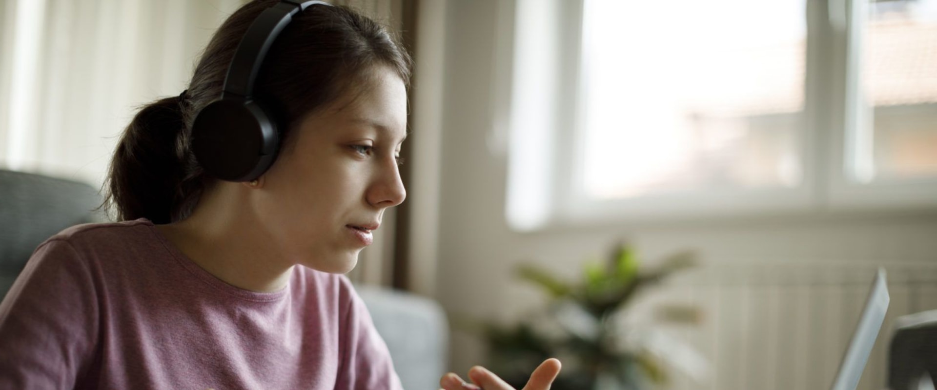 Becoming an Online Tutor: How Hard Is It?